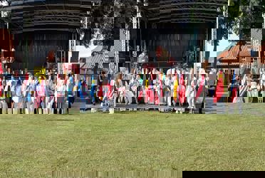 Flagbærere til Hærvejsmarchen